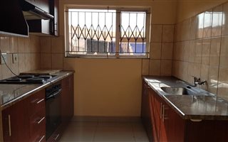3 Bedroom Apartment in Brackenham