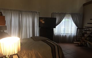4 Bedroom House in Bromhof