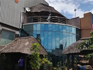 1649 m² Commercial space in Bluff