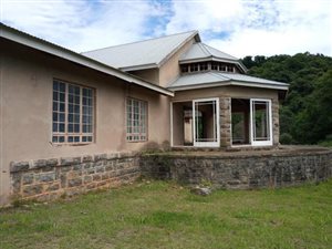 36.9 ha Farm in Dargle