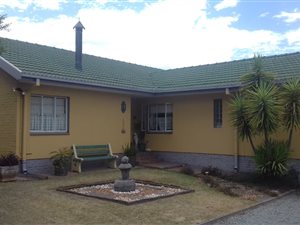 4 Bedroom House in Bergsig