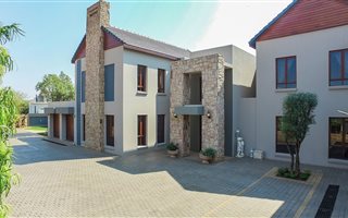4 Bedroom House in Serengeti