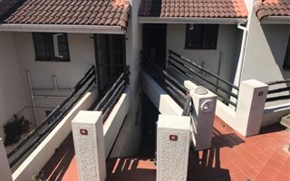 2 Bedroom Apartment in Cowies Hill