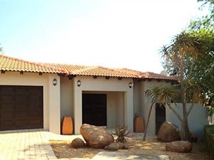 3 Bed House in Dainfern Ridge