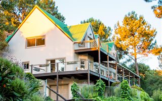 5 Bedroom House in Hout Bay and surrounds