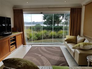 3 Bed Apartment in Keurbooms River
