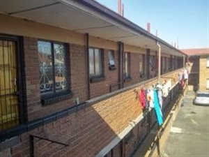 3 Bed Flat in Rosettenville