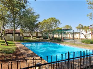 Studio Apartment in Hazeldean (Silverlakes Surroundings)