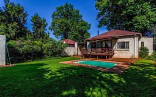 2 Bedroom House in Westdene