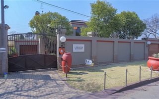 4 Bedroom House in Sunnyridge