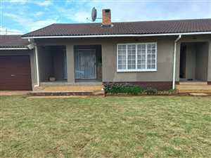 4 Bed House in Melmoth
