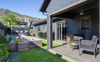4 Bedroom House in Onrus