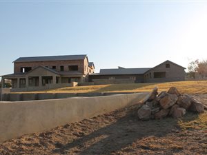 1 ha Farm in Bridle Park AH