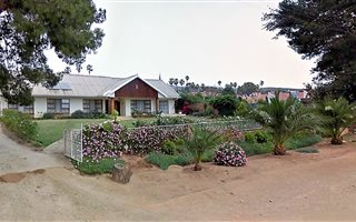 4 Bedroom House in Uniondale
