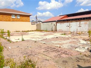 337 m² Land available in Lenasia