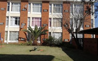 1 Bedroom Apartment in Park West