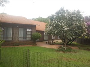 5 Bedroom House in Ruimsig