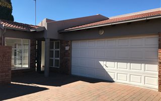 3 Bedroom Cluster in Beyers Park