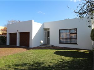 4 Bed House in Townsend Estate