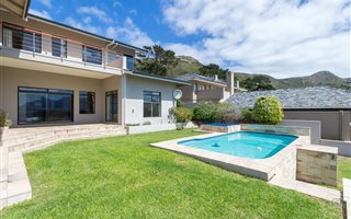 5 Bedroom House in Stonehurst Mountain Estate