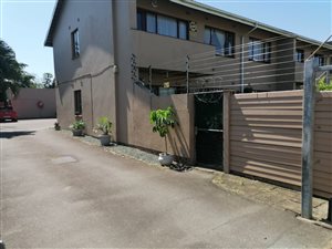 2 Bed Flat in Pinetown Central