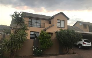 3 Bedroom House in Amorosa