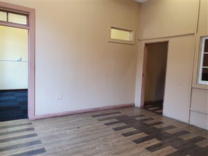 237 m² Commercial space in Marshalltown