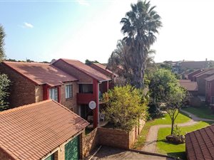 2 Bed Townhouse in Moreleta Park