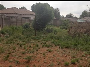 565 m² Land available in Meyerton Central