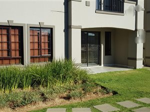 2 Bed Apartment in Jansen Park
