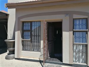 4 Bed House in Vanderbijlpark SE