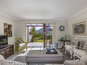 2 Bed Townhouse in Bakoven
