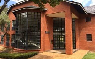 793 m² Office Space in Bryanston