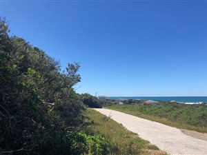 700 m² Land available in Boknesstrand