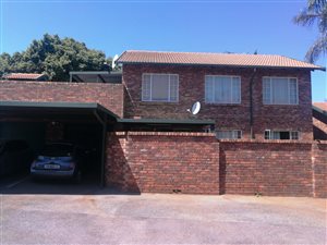 2 Bed Townhouse in Wierda Glen