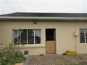 3 Bed House in Port Alfred