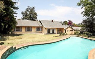 3 Bedroom House in Beverley Gardens