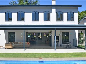 3 Bed Cluster in Bryanston East