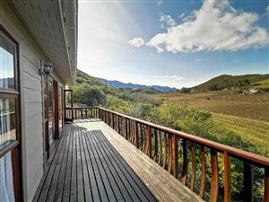 5.4 ha Farm in Robertson