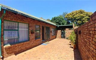 3 Bedroom House in Annlin