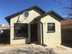 2 Bed House in Fleurhof
