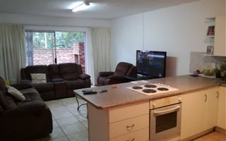 3 Bedroom Duplex in Hennopspark