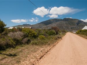 1684 m² Land available in Bettys Bay