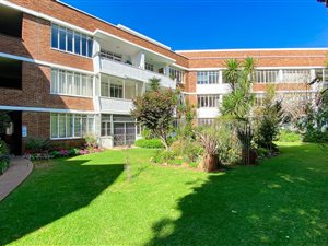 4 Bed Apartment in Illovo