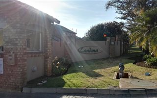 2 Bedroom Flat in Moreleta Park