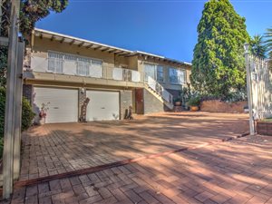 4 Bed House in Dawnview