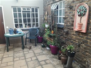 1 Bed Garden Cottage in Irene