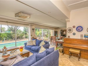 5 Bed House in Mill Park