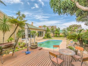 5 Bedroom House in Mill Park