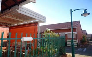 2 Bedroom Townhouse in Fichardtpark